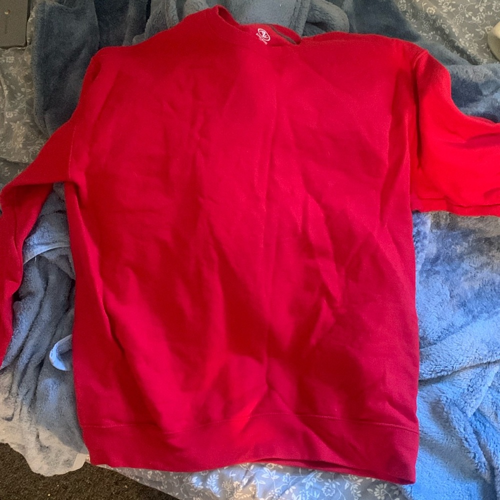 Red Sweater Men’s
